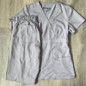 Gray greys anatomy scrubs
